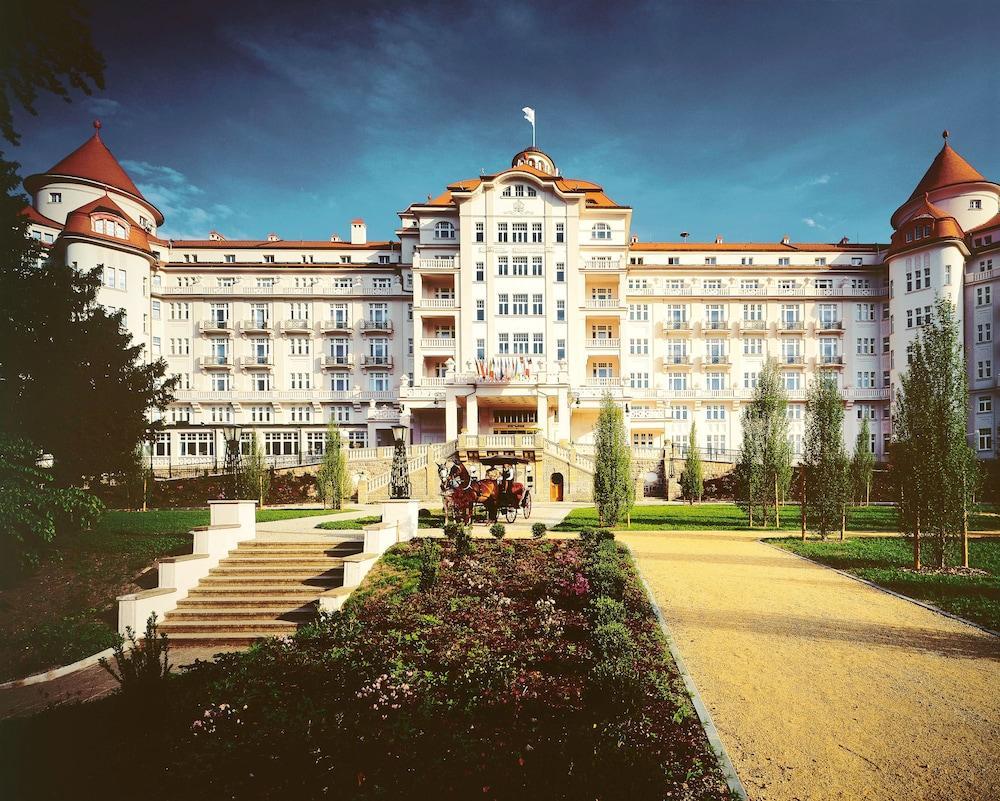 Spa Hotel Imperial Karlovy Vary Exterior photo The Grand Hotel